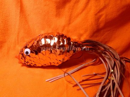 Goldfish cu mâinile proprii în tehnica papier-mache