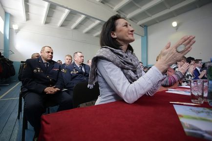 Зона творчості про що співають укладені