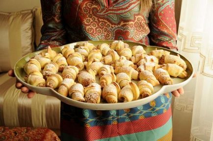 10 Receptek Azerbajdzsán édességek az ünnepi asztal Nowruz (Nowruz) 10 Receptek Azerbajdzsán édességek az ünnepi asztal Novruz