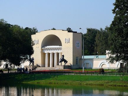 10 kúriák és paloták Moszkva