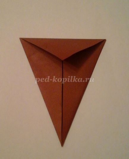 Aplica bufnita in tehnica origami pentru copiii cu varste cuprinse intre 5 si 7 ani