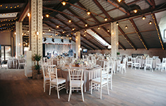 Sala de conferinte in gatchina - nunta in restaurantul Palatului Gatchina (banchet) Sala de conferinte in gatchina - nunta in restaurantul Palatului Gatchina