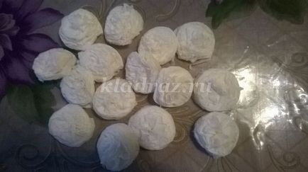 Virág labdát szalvéták kezük 1 (Aigul) Virág labdát szalvéták kezüket 1