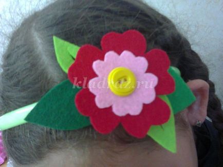 Díszítő pereme haj kezeddel (virág) Díszítő pereme haját a kezével