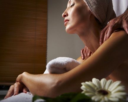 Як робити еротичний масаж чоловікові, жінці як правильно робити тайський еротичний масаж,
