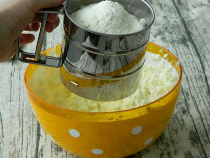 Cum să gătești un tort de cireș de deal, o rețetă pas cu pas cu o fotografie - o supă de casă