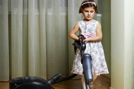 Cum să înveți un copil să facă treburile casnice