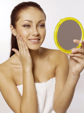 Hogyan hozza vissza a frissesség, az arc reggel - kozmetika, népszerű tippek és receptek kezelés