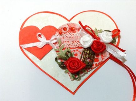 Cheia din inima mea este o valentină în tehnica scrapbooking-ului cu mâinile mele