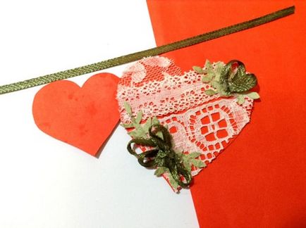 Cheia din inima mea este o valentină în tehnica scrapbooking-ului cu mâinile mele