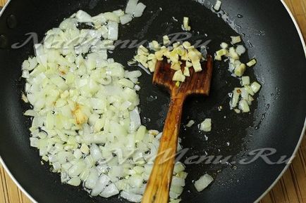 Vörös bab pörkölt gombával és zöldségekkel recept