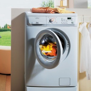 Кухонні рушники прання з нашатирним спиртом і іншими засобами в домашніх умовах