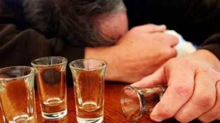 Comportamentul și tratamentul latent alcoolic latent