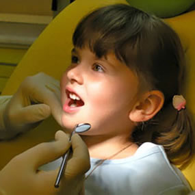 Лікування вогнищевого пульпіту багатокореневих молочних зубів, стоматологія в Домодєдово домості