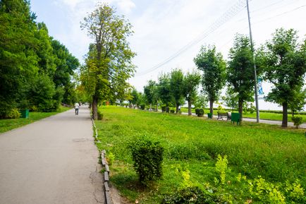 Traversarea Saratovului - o fotografie a cheiului astronauților din Saratov