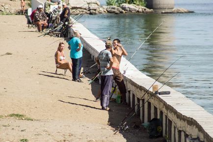 Quay Szaratov - fénykép vízparton űrhajósok Szaratov