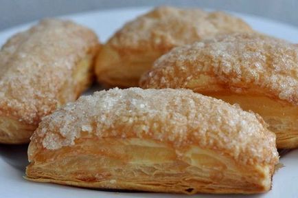 O rețetă pentru croissants dintr-o patiserie ready-made, un blog culinar