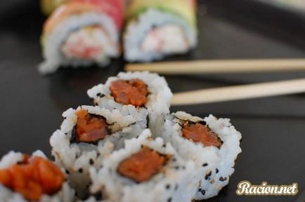 Recept Fűszeres sushi tekercs tonhallal otthon