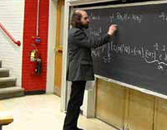 Російський математик вирішив проблему Пуанкаре, але премію отримувати не поспішає