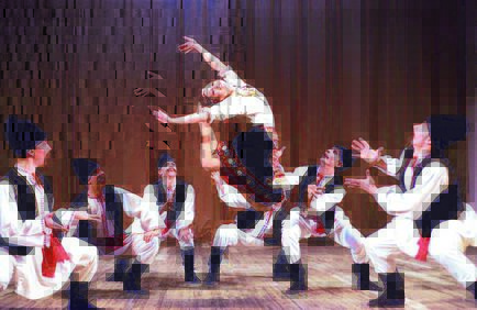Dans rusesc cu pritopom și caracteristicile sale, ruși - ansamblu de dans rusesc