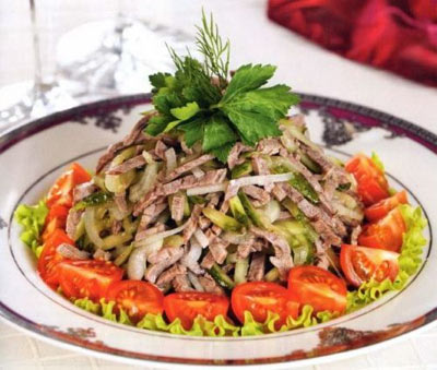 Salate cu carne de vită și cum să le gătești