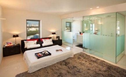 Спальня, поєднана з ванною відмінна комбінація або ризикований дизайн