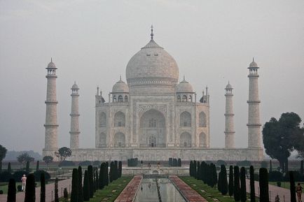 Taj Mahal - istoria și fotografiile lui Taj Mahal