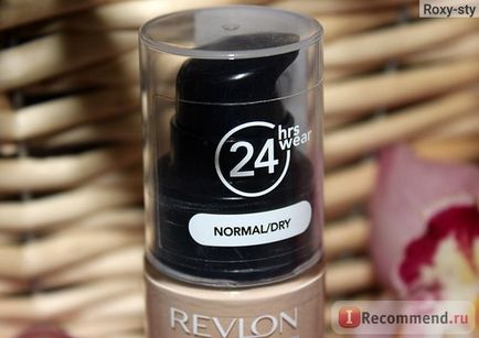Alapítvány Revlon ColorStay normál és száraz bőrre
