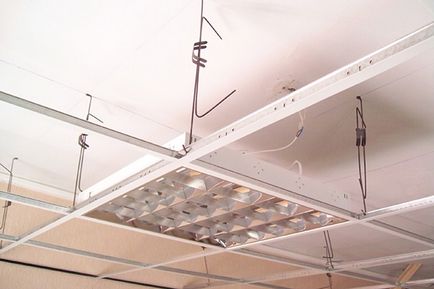 Instalarea plafonului fals