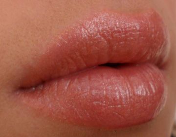 Hidratáló rúzs színe riche - a titkait a csillagok - L - oreal - vélemények, fényképek és ár (ajakbalzsam stick) Hidratáló rúzs színe riche - a titkait a csillagok - L - oreal - vélemények, fényképek és ár