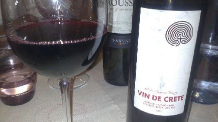 Vin pe Creta - ce fel de vin merită să încercați sau să aduceți din vinurile Krita Cretan?