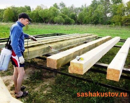 Protecția podelei din lemn de umiditate și putrezire
