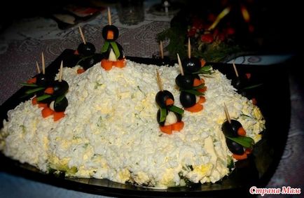11 Rețete de salate care vor decora masa festivă