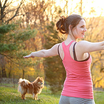8 Способів перетворити прогулянку з собакою в ефективну тренування