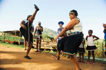 Pasiuni africane obiceiuri nebunești și tradiții ciudate ale nopții de nuntă din Africa (foto) ~