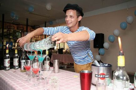 Barman arată (15 imagini), diverse