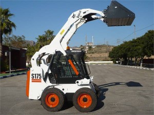 Specificațiile tehnice Bobcat s175 și dispozitivul unui mini încărcător, totul despre echipamentele speciale