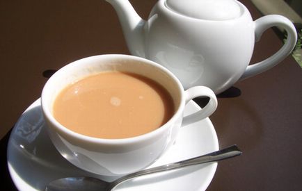 Ceai cu lapte - un remediu folcloric diuretic