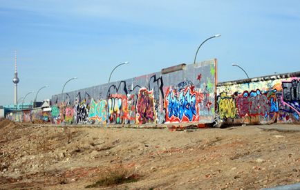 Що залишилося від берлінської стіни