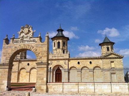 Turul Bordeaux - un patrimoniu cultural pe care îl puteți vizita - monumente, muzee, temple, palate și teatre