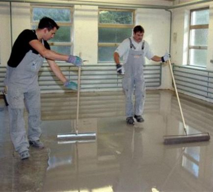 Fejezd kitöltésével a padlót a kezüket lakás javítási tippeket, gyakorlat, iskolák mesterek newsland -