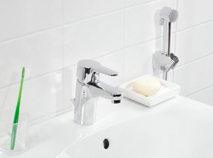 Duș igienic pentru toaletă cu mixer alternativ la bidet