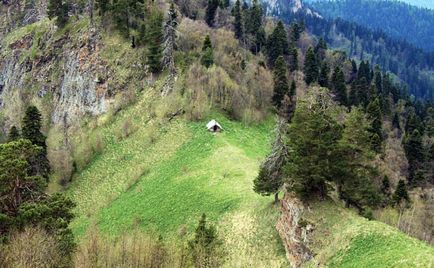 Thach Mountain - négy nappal a hegyek adigeföld (márciustól Thach) Thach Mountain - négy nappal a hegyek adigeföld