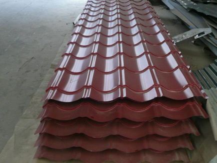 Ce acoperis de metal este mai bine pentru un acoperiș cum să alegi