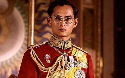 Cum regele sa ocupat de mafia de droguri din Thailanda