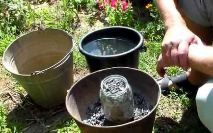 Hogyan készítsünk egy lúg a hamu, házi szappan-készítés