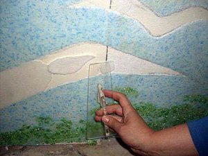 Cum de a crea desene cu fundal lichid pe perete