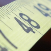 Hogyan kell telepíteni a vakok műanyag ablakok (irodai szoba a ház) Hogyan kell telepíteni a vakok műanyag ablakok
