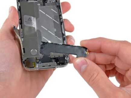 Cum să înlocuiți afișajul cu iPhone 4