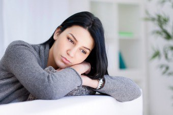 Karmikus kapcsolat van, jelek, igaz vagy hamis kapcsolatok lehetőségét törés (a) Karmikus kapcsolat van, jelek, igaz vagy hamis kapcsolatok esetleges szakadásának,